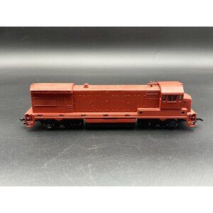 Bachmann GP40 Diesel Locomotive HO Scale Gauge Engine Undecorated Burnt Orange